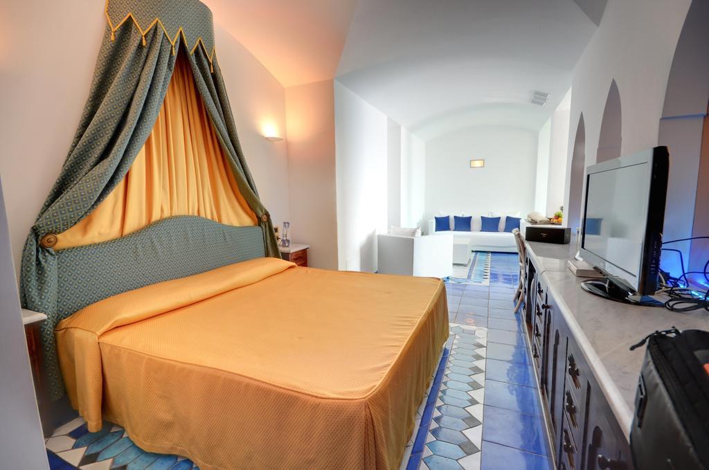 Grand Hotel San Pietro Palinuro Eksteriør bilde