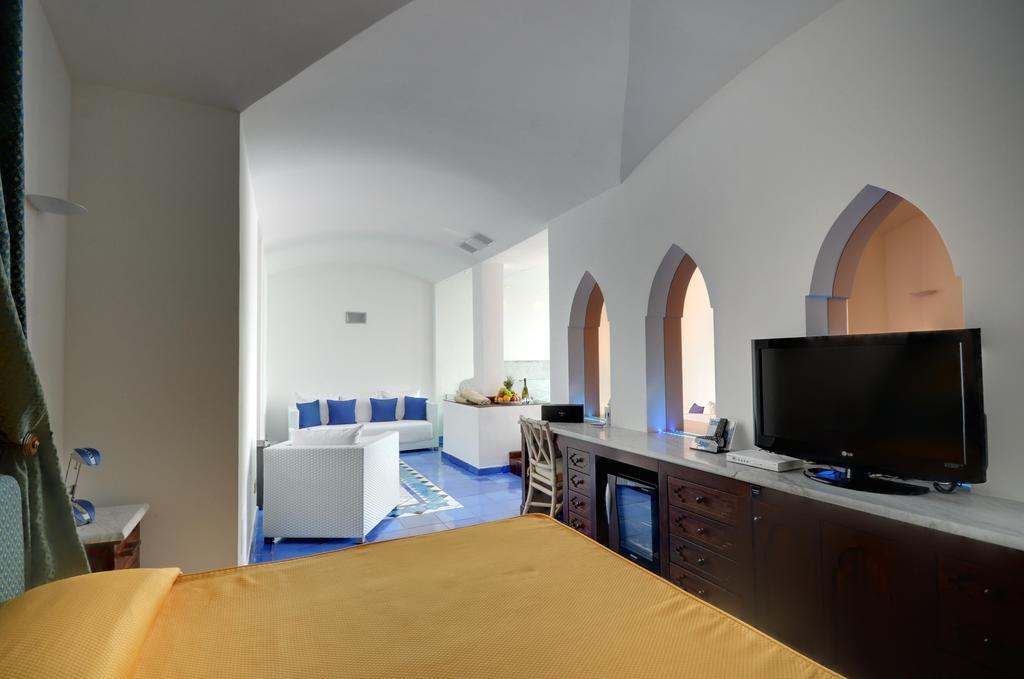 Grand Hotel San Pietro Palinuro Eksteriør bilde